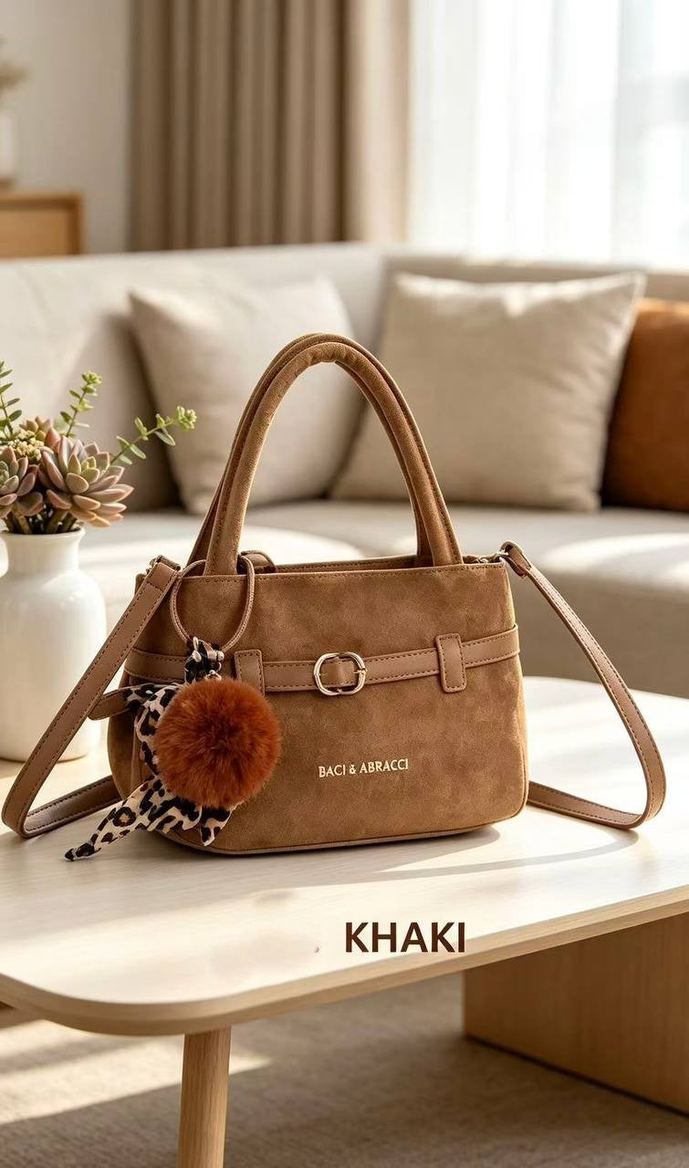Borsa Baci & Abbracci: il dettaglio che completa il tuo look