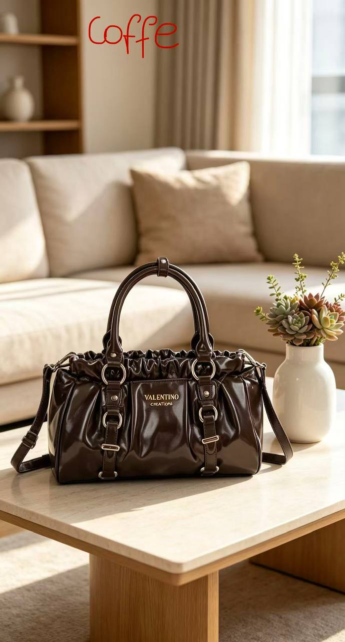 Borsa Valentino : stile e raffinatezza online