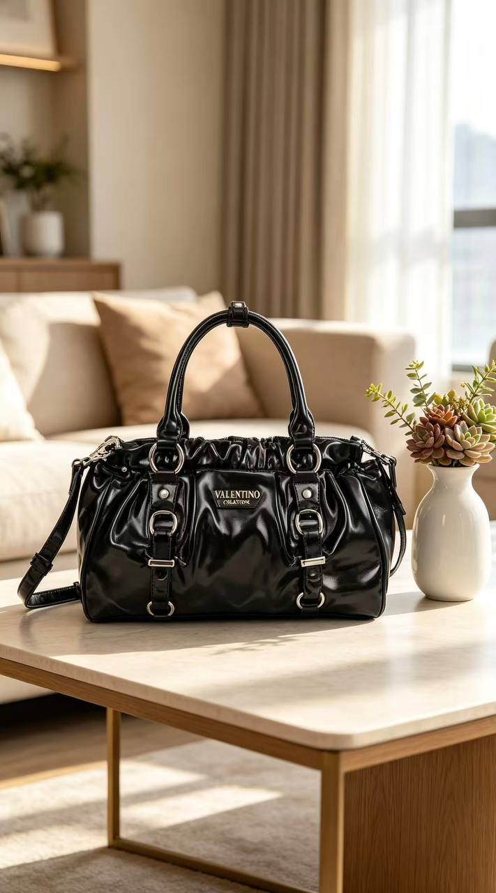 Borsa Valentino : stile e raffinatezza online