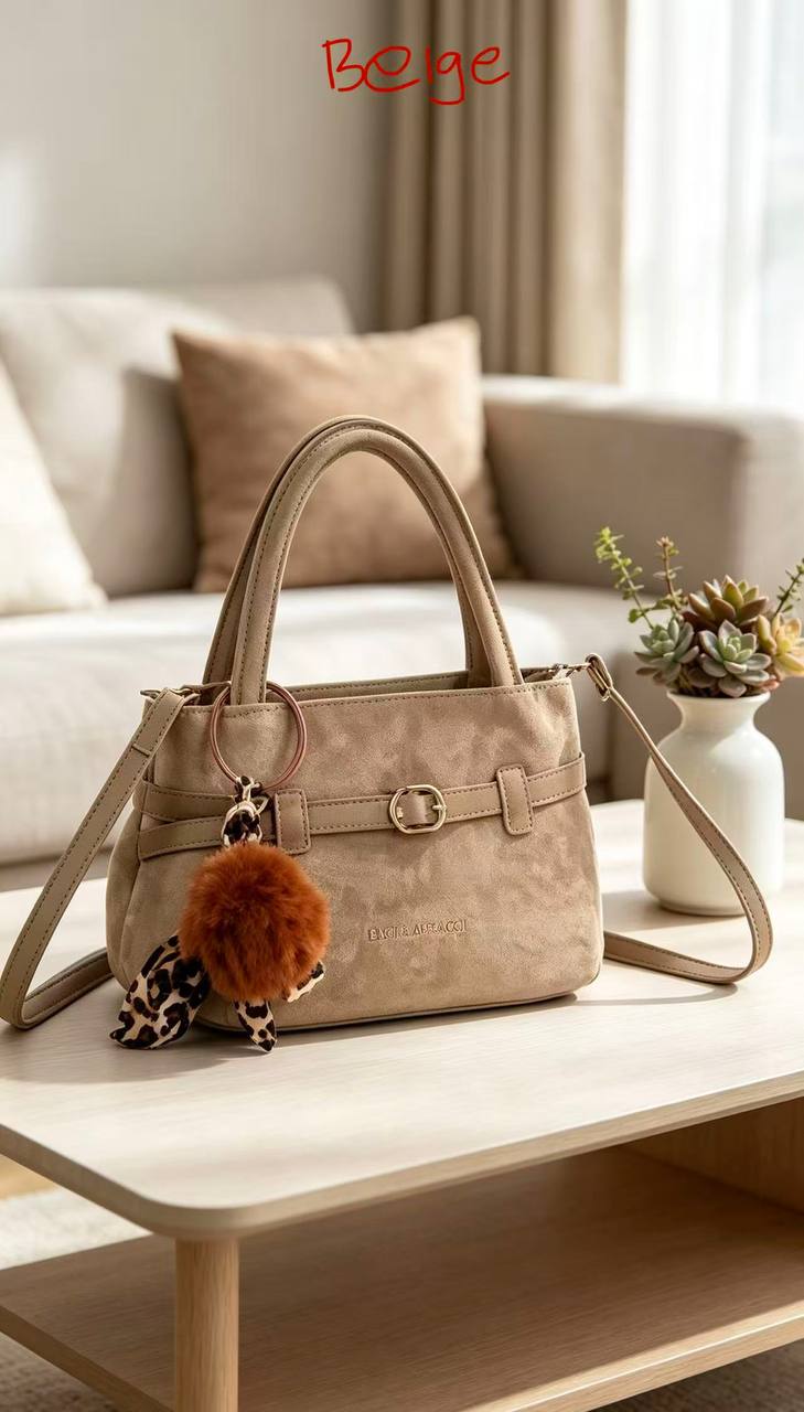 Borsa Baci & Abbracci: il dettaglio che completa il tuo look